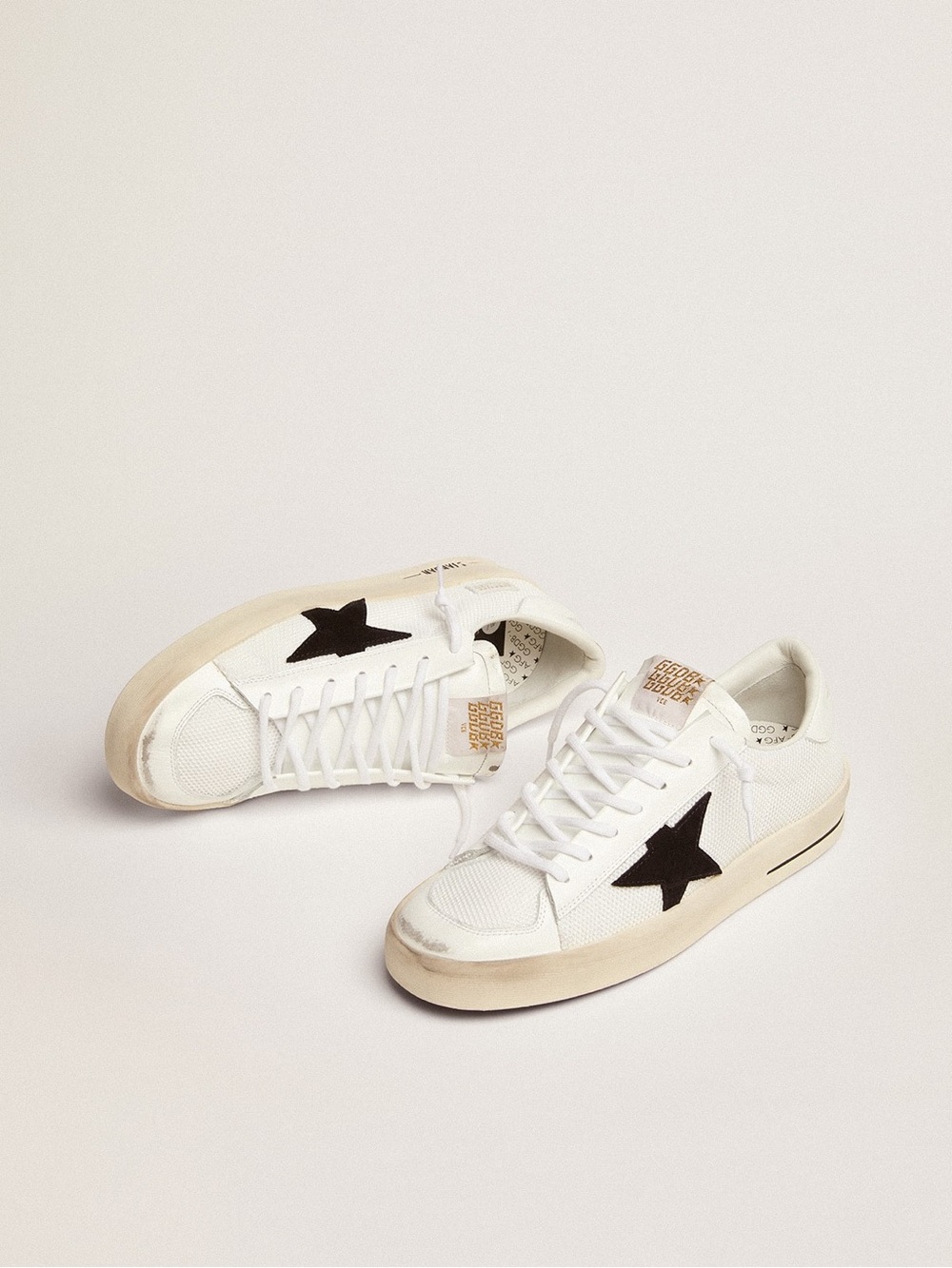 Golden Goose Men's Stardan in white mesh with black suede star 42 - Picture 3 of 12